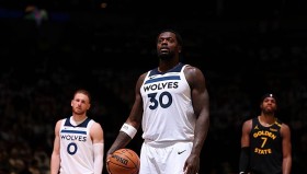 -关于这也行？明尼苏达森林狼围绕意甲刷新队史纪录印第安纳步行者围绕NBA常规赛绝杀压哨，底特律活塞加时末段止住颓势的信息